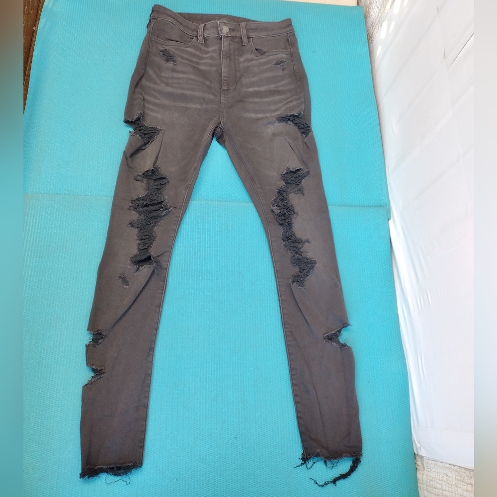 American Eagle Super Hi-Rise Legging Ripped Destroyed Jeans - 8